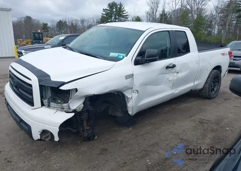 2011 Toyota Tundra Grade 5.7L V8 из США, поврежденный, VIN 5TFUY5F1XBX202135